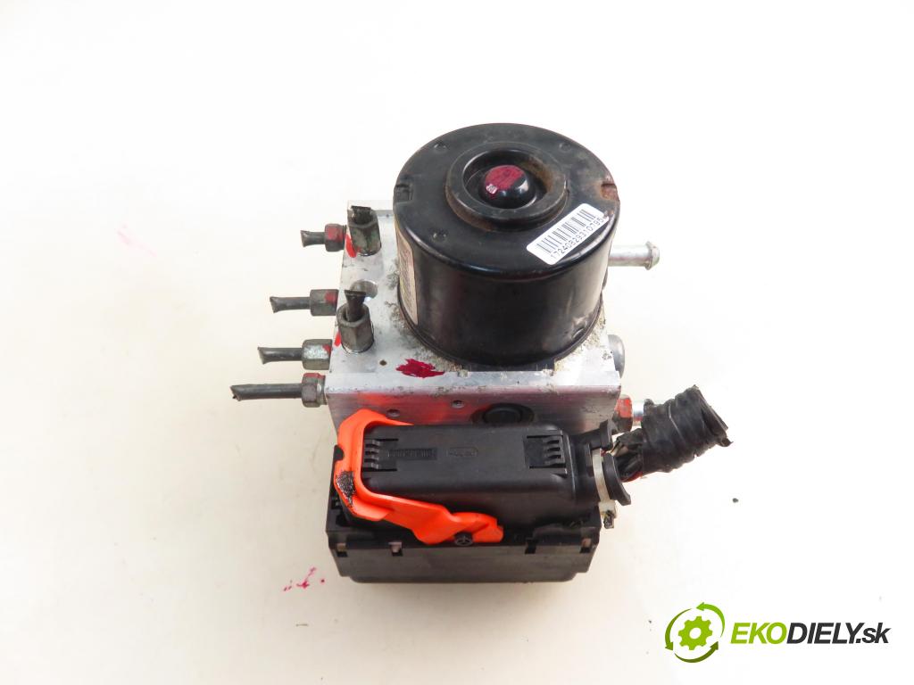 SUZUKI SWIFT III (MZ, EZ) HB 2010 67,00 1.3 91 - M13A 1328,00 Pumpa ABS 06210210394 ; 06210952323 (Pumpa ABS)