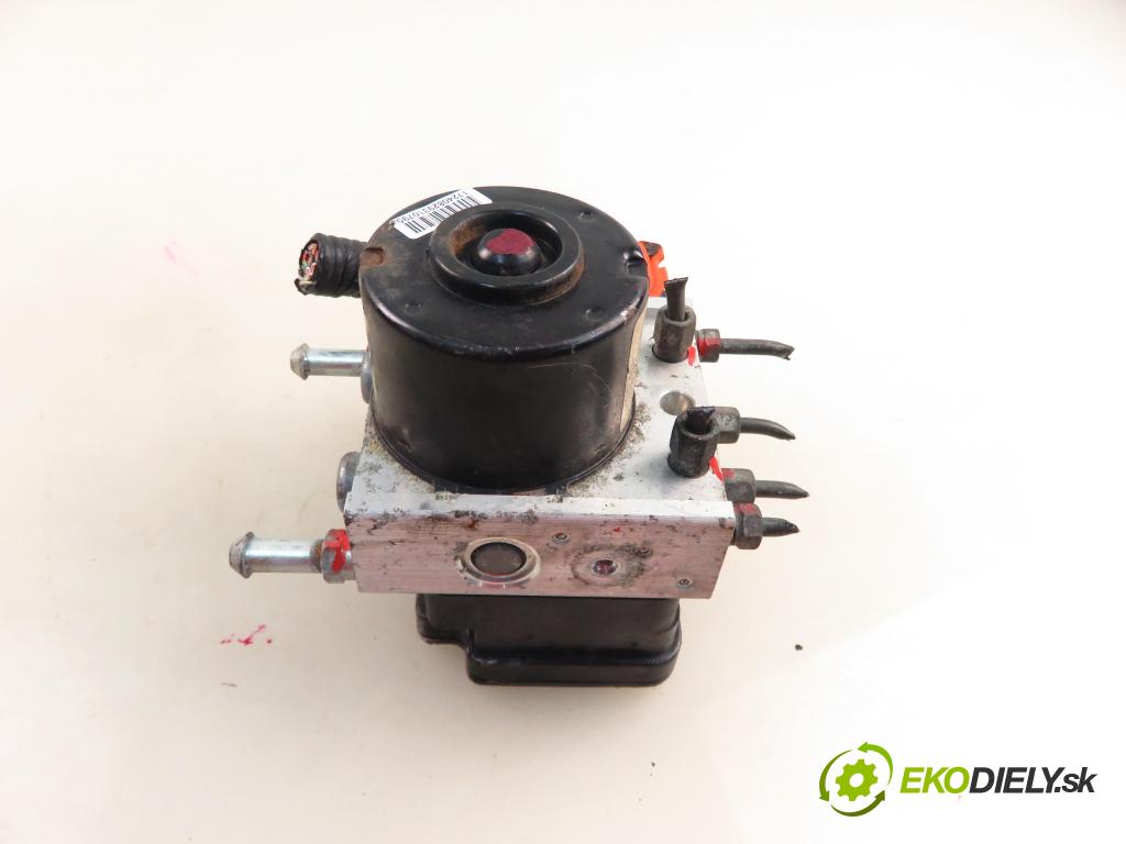 SUZUKI SWIFT III (MZ, EZ) HB 2010 67,00 1.3 91 - M13A 1328,00 Pumpa ABS 06210210394 ; 06210952323 (Pumpa ABS)