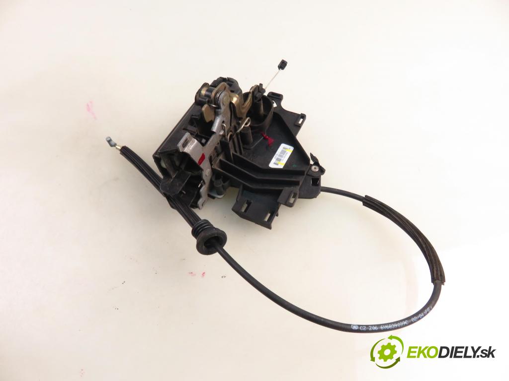 SKODA FABIA I (6Y2) HB 2004 47,00 1.2 - AZQ 1198,00 zámok PTM 3B4839016J