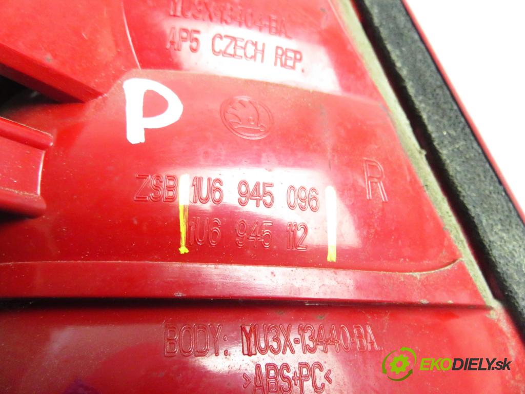 SKODA OCTAVIA I (1U2) LIFTBACK 2003 66,00 1.9 TDI - ALH 1896,00 světlo pravé zadní 1U6945096 ; 1U6945112