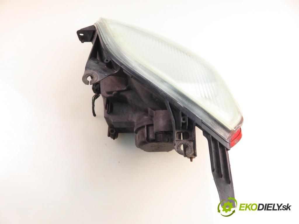 FORD FIESTA V (JH_, JD_) HB 2004 55,00 1.25 16V - FUJA 1242,00 světlo PP