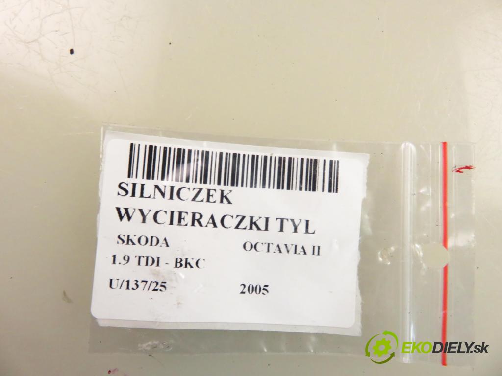 SKODA OCTAVIA II (1Z3) LIFTBACK 2005 77,00 1.9 TDI - BKC 1896,00 motorek stěrače ZADNÍ: 1Z5955711