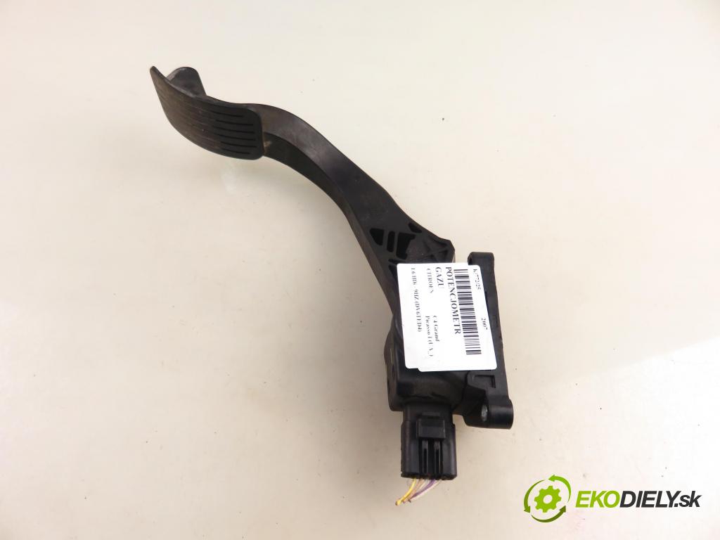CITROEN C4 Grand Picasso I (UA_) MINIVAN 2007 80,00 1.6 HDi - 9HZ (DV6TED4) 1560,00 Potenciometer plynu 0280755044 ; 9654725380 (Potenciometer plynového pedálu)
