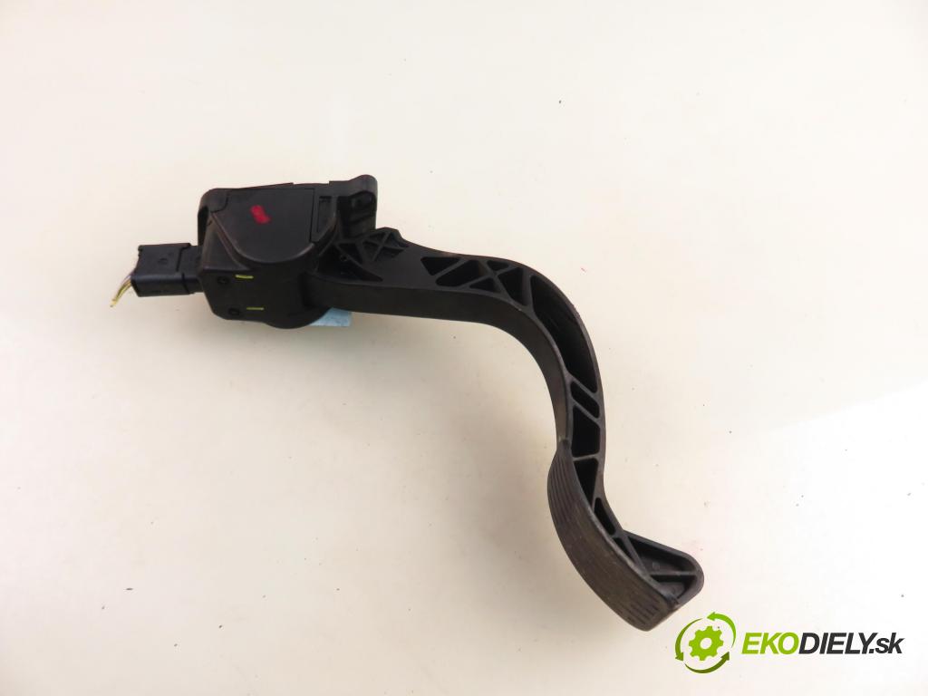 CITROEN C4 Grand Picasso I (UA_) MINIVAN 2007 80,00 1.6 HDi - 9HZ (DV6TED4) 1560,00 Potenciometer plynu 0280755044 ; 9654725380 (Potenciometer plynového pedálu)