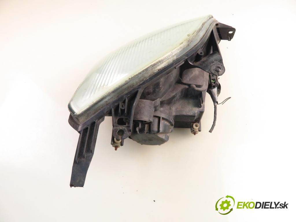 FORD FIESTA V (JH_, JD_) HB 2004 55,00 1.25 16V - FUJA 1242,00 světlo LP