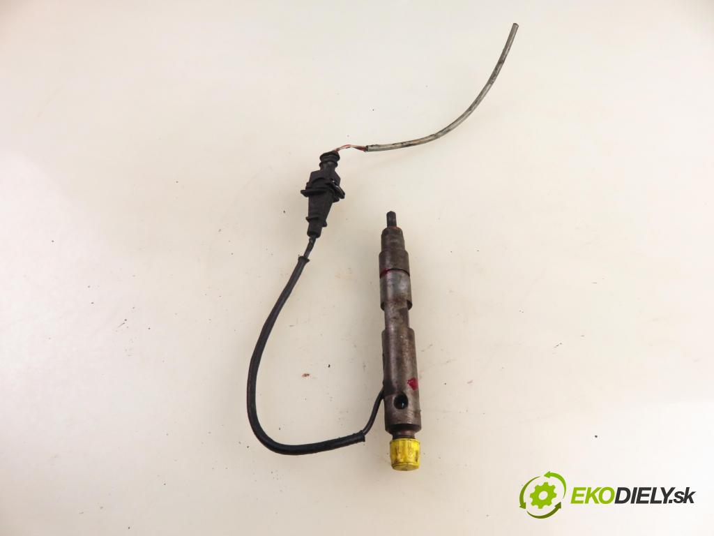 RENAULT SCENIC I (JA0/1_) MINIVAN 2001 59,00 1.9 dTi 80 - F9Q 744 1870,00 vstrekovač 0432193563 ; 8200047506 (Vstrekovač paliva)