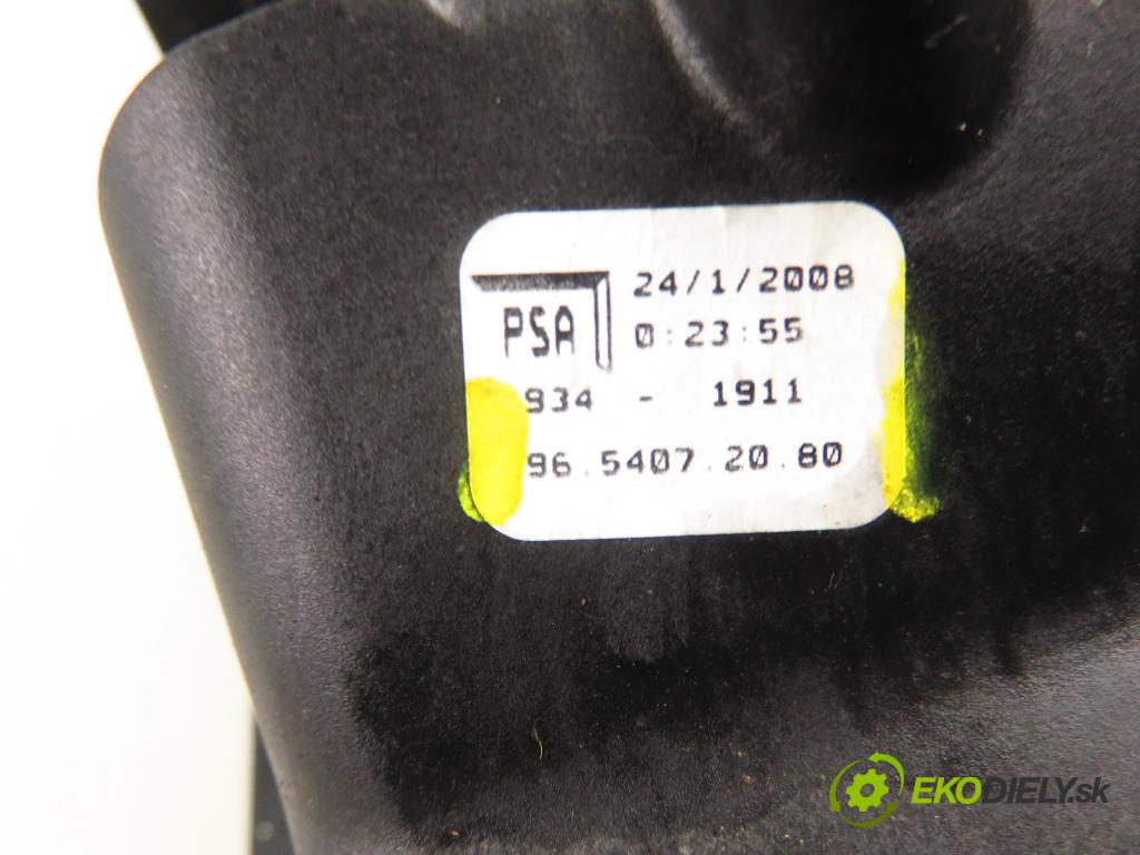 PEUGEOT 207 (WA_, WC_) HB 2008 55,00 1.4 - KFV (TU3A) 1360,00 ZVEDÁK: 9654072080