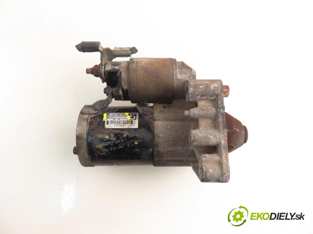 PEUGEOT 307 (3A/C) HB 2003 50,00 1.4 HDi - 8HZ (DV4TD) 1398,00 Štartér M000T22471 ; 9663528880 (Štartér)