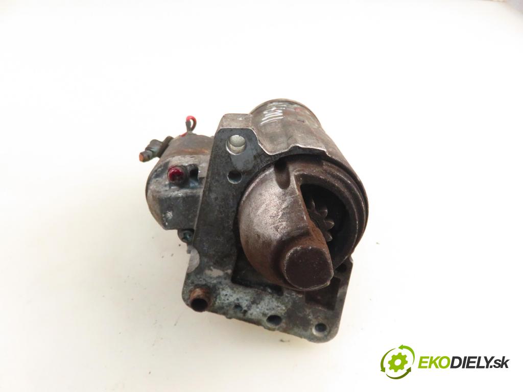 PEUGEOT 307 (3A/C) HB 2003 50,00 1.4 HDi - 8HZ (DV4TD) 1398,00 Štartér M000T22471 ; 9663528880 (Štartér)