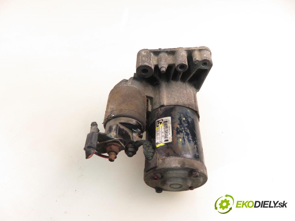 PEUGEOT 307 (3A/C) HB 2003 50,00 1.4 HDi - 8HZ (DV4TD) 1398,00 Štartér M000T22471 ; 9663528880 (Štartér)