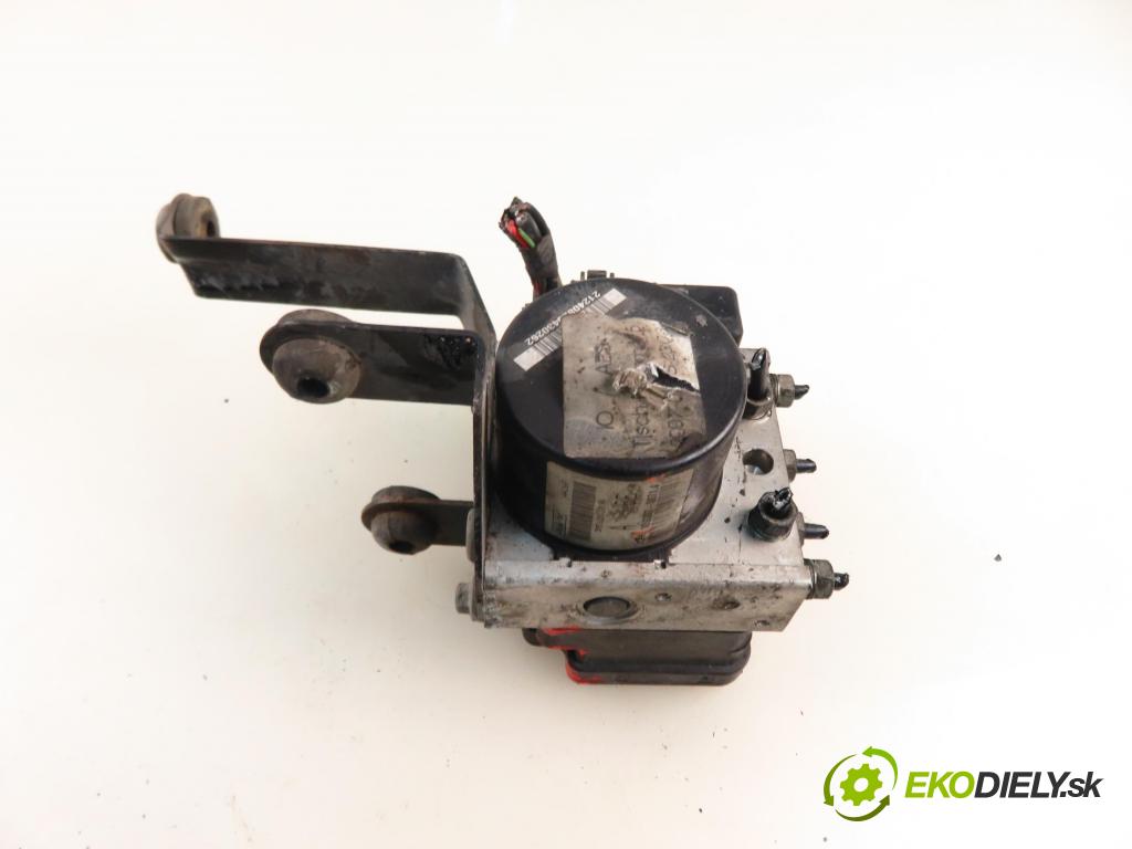 FORD FOCUS II Turnier (DA_, FFS, DS) KOMBI 2007 85,00 1.8 TDCi - KKDA 1753,00 Pumpa ABS 10097001243 ; 10020700714 (Pumpa ABS)