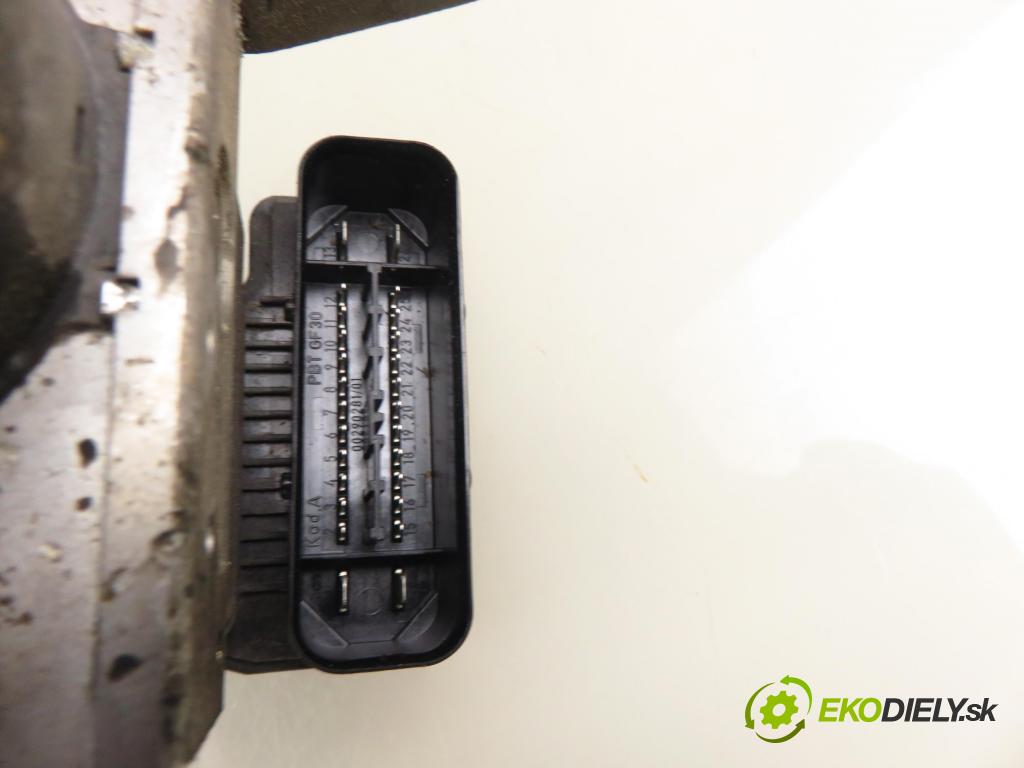 FORD FOCUS II Turnier (DA_, FFS, DS) KOMBI 2007 85,00 1.8 TDCi - KKDA 1753,00 Pumpa ABS 10097001243 ; 10020700714 (Pumpa ABS)