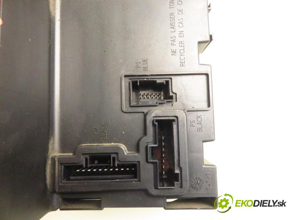 FIAT PANDA (169_) HB 2004 44,00 1.2 60 - 188 A4.000 1242,00 MODUL BSI S118578030C ; 51740050