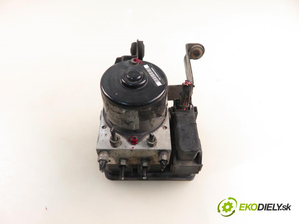 FORD FOCUS II Turnier (DA_, FFS, DS) KOMBI 2006 66,00 1.6 TDCI 90 1560,00 Pumpa ABS 10096001253 ; 3M512C405HC ; 10020603014 (Pumpa ABS)