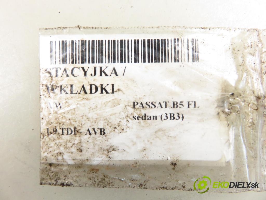 VW PASSAT B5.5 (3B3) SEDAN 2002 74,00 1.9 TDI PD 101 - AVB 1896,00 spinačka 4B0905851A (Spínacia skrinka)