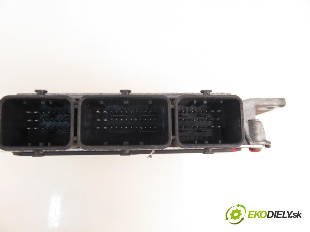 PEUGEOT 206 liftback (2A/C) HB 2002 440,00 1.1 i - HFX (TU1JP) 1124,00 Riadiaca jednotka Motor IAW48P277 ; 9646570680
