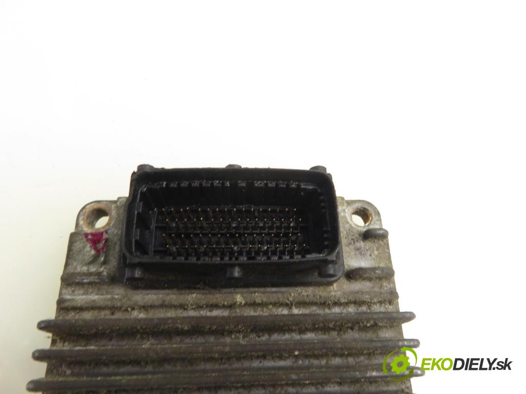 OPEL CORSA C (X01) HB 2004 44,00 1 - Z 10 XEP 998,00 Riadiaca jednotka Motor 12201599 ; 12242149