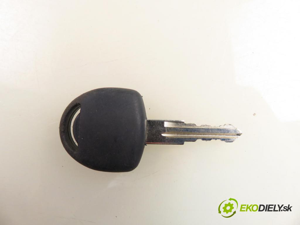 OPEL CORSA C (X01) HB 2004 44,00 1 - Z 10 XEP 998,00 spinačka 90589389 ; 24445098 ; 5WK4763 (Spínacia skrinka)