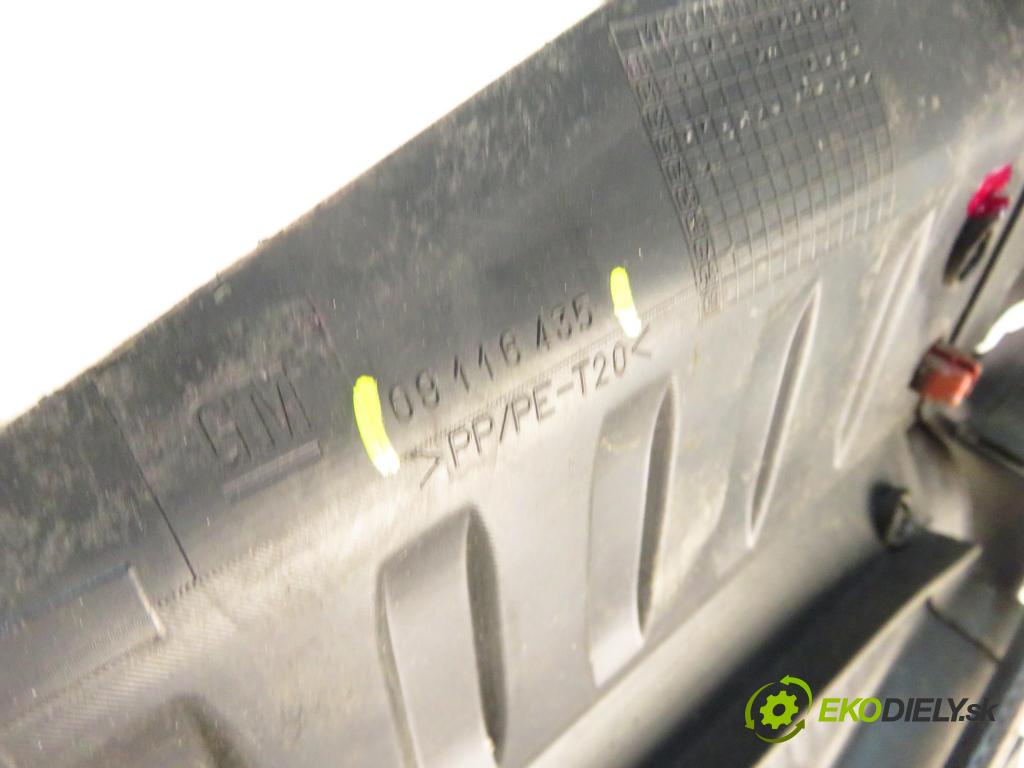 OPEL CORSA C (X01) HB 2004 44,00 1 - Z 10 XEP 998,00 Torpédo, plast pod čelné okno 09116435 (Torpédo (plast pod čelným sklom))