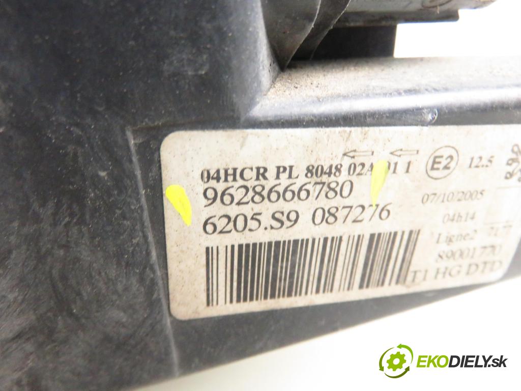 PEUGEOT 206 liftback (2A/C) HB 2002 440,00 1.1 i - HFX (TU1JP) 1124,00 světlo PP 9628666780
