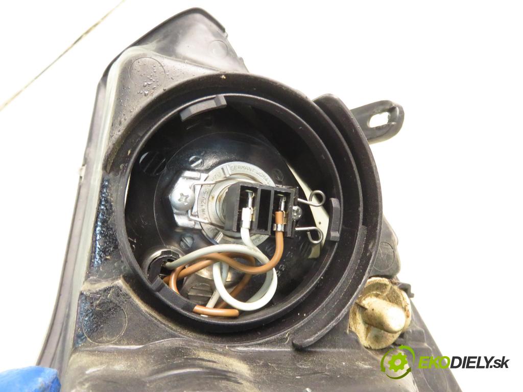 OPEL CORSA C (X01) HB 2000 43,00 1.0 12V 58 - Z 10 XE 973,00 světlo PP