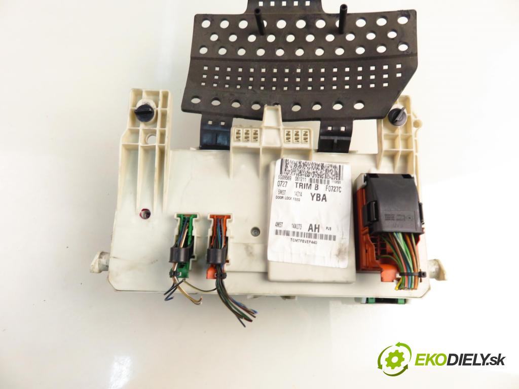 FORD FOCUS II Turnier (DA_, FFS, DS) KOMBI 2006 66,00 1.6 TDCI 90 1560,00 MODUL BSI 4M5T14A073AH