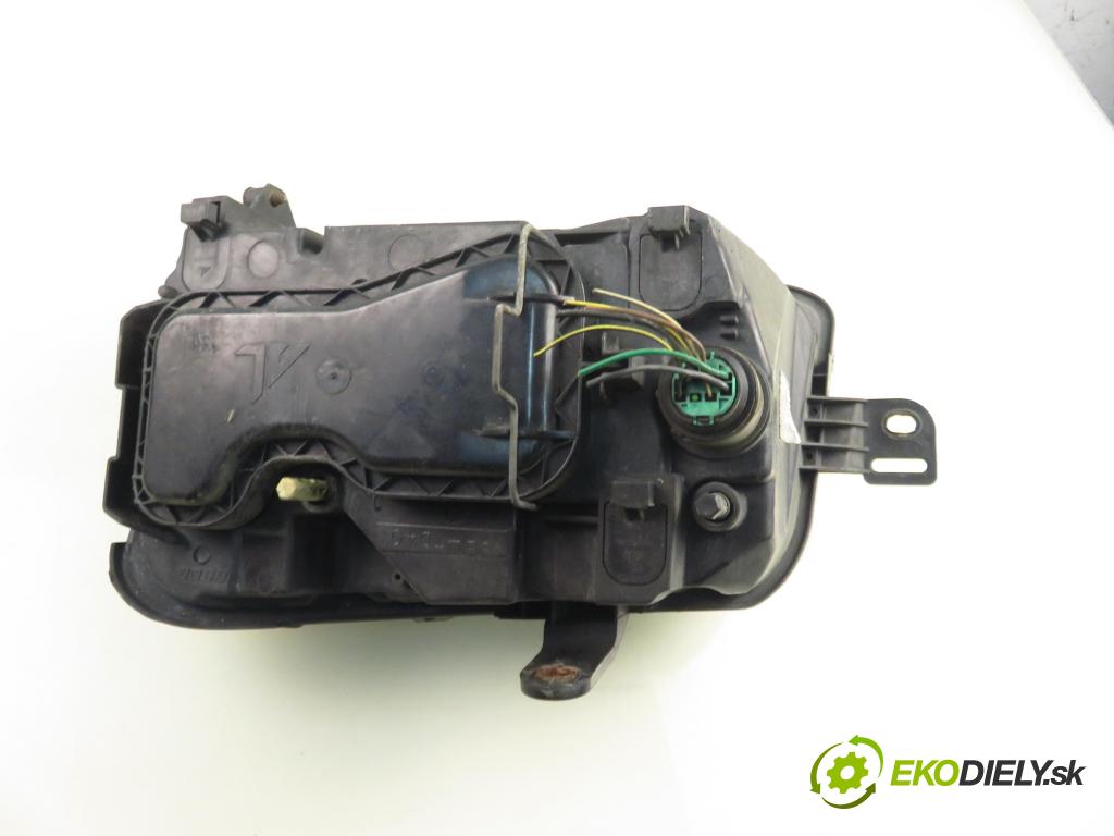 FIAT PANDA (169_) HB 2004 44,00 1.2 60 - 188 A4.000 1242,00 světlo PP
