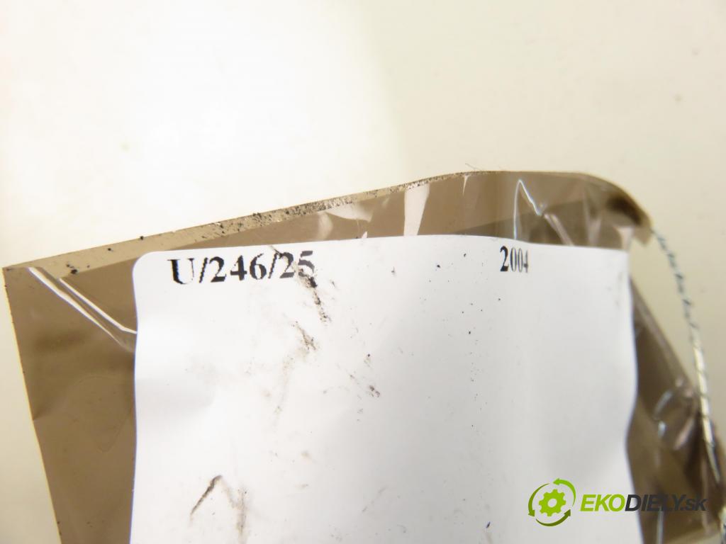 RENAULT SCENIC II (JM0/1_) HB 2004 88,00 1.9 DCI - F9Q 812 1870,00 Motorček stieračov 