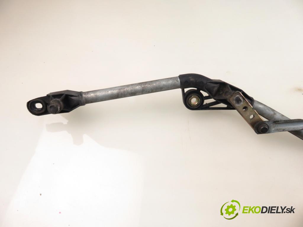 RENAULT SCENIC II (JM0/1_) HB 2004 88,00 1.9 DCI - F9Q 812 1870,00 MECHANISMUS/ motorek stěračů