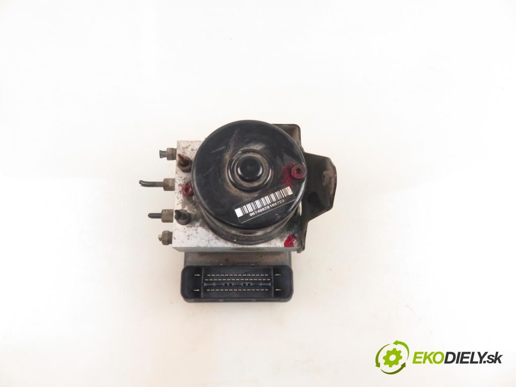 HONDA CR-V II (RD_) SUV 2002 110,00 2.0 (RD4) - K20A4 1998,00 Pumpa ABS 57110S9A0130 ; 10020600304 ; 10096007003 (Pumpa ABS)