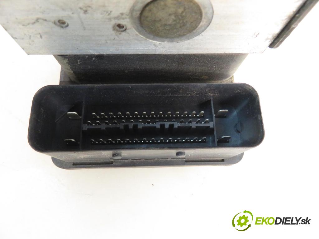 HONDA CR-V II (RD_) SUV 2002 110,00 2.0 (RD4) - K20A4 1998,00 Pumpa ABS 57110S9A0130 ; 10020600304 ; 10096007003 (Pumpa ABS)