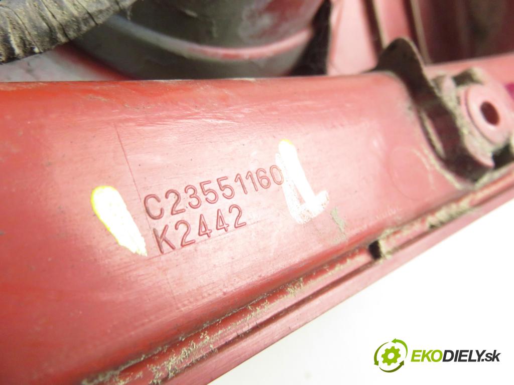 MAZDA 5 (CR19) MINIVAN 2006 105,00 2.0 MZR-CD 143 - RF7J 1998,00 Svetlo ľavé zadné C23551160