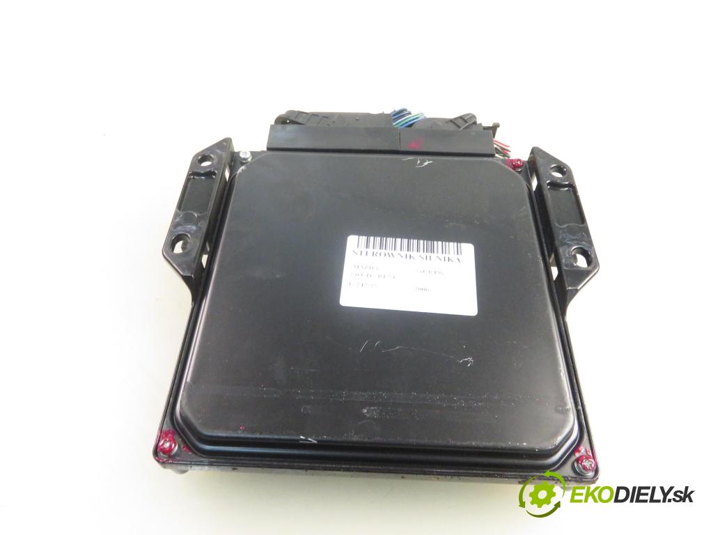 MAZDA 5 (CR19) MINIVAN 2006 105,00 2.0 MZR-CD 143 - RF7J 1998,00 Riadiaca jednotka Motor 2758006681 ; RF7P18881P