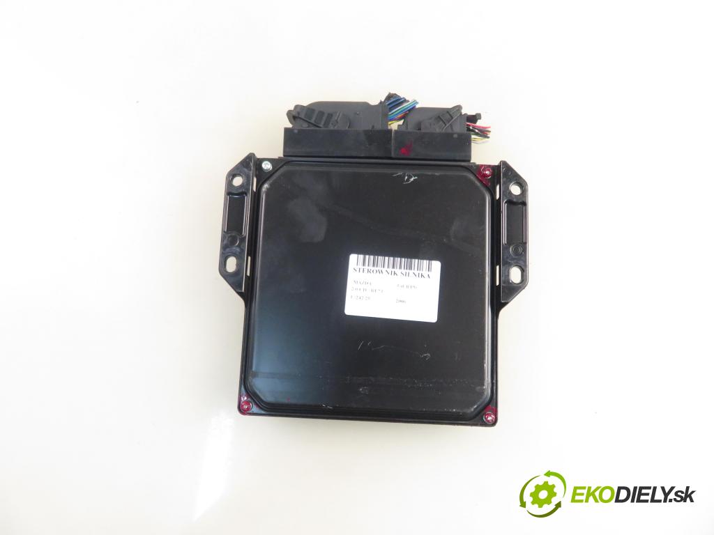 MAZDA 5 (CR19) MINIVAN 2006 105,00 2.0 MZR-CD 143 - RF7J 1998,00 Riadiaca jednotka Motor 2758006681 ; RF7P18881P