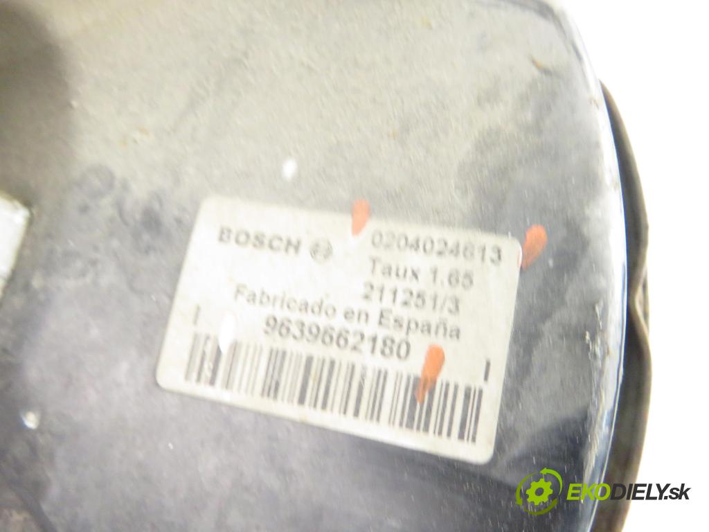 PEUGEOT 307 (3A/C) HB 2003 50,00 1.4 HDi - 8HZ (DV4TD) 1398,00 Posilovač 9639662180 ; 0204024613 (Servočerpadlo, pumpa riadenia)