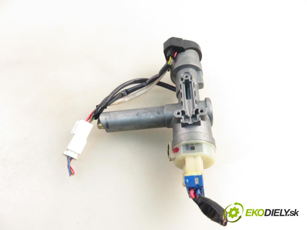 HYUNDAI SANTA FÉ I (SM) SUV 2004 0,00 2.0 CRDi - D4EA 1991,00 spinačka  (Spínacia skrinka)