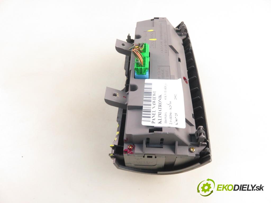 HONDA CR-V II (RD_) SUV 2002 110,00 2.0 (RD4) - K20A4 1998,00 Panel kúrenia KLIMATRONIK D026Z