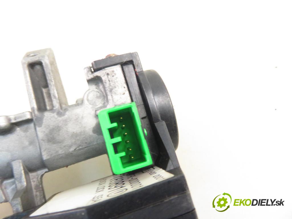 HONDA CR-V II (RD_) SUV 2002 110,00 2.0 (RD4) - K20A4 1998,00 spinačka 39730S7A (Spínacia skrinka)