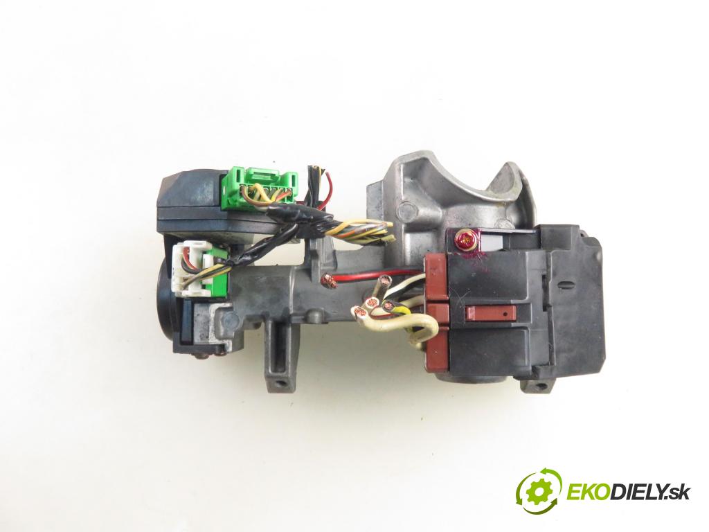 HONDA CR-V II (RD_) SUV 2002 110,00 2.0 (RD4) - K20A4 1998,00 spinačka 39730S7A (Spínacia skrinka)