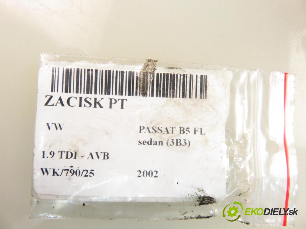 VW PASSAT B5.5 (3B3) SEDAN 2002 74,00 1.9 TDI PD 101 - AVB 1896,00 Brzdič strmeň pravé zadné