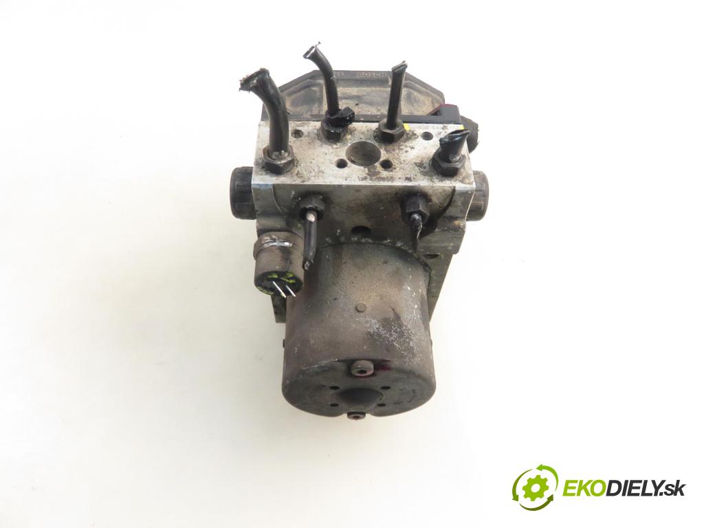 VW PASSAT B5.5 (3B3) SEDAN 2002 74,00 1.9 TDI PD 101 - AVB 1896,00 Pumpa ABS 0265950055 ; 4B0614517G (Pumpa ABS)
