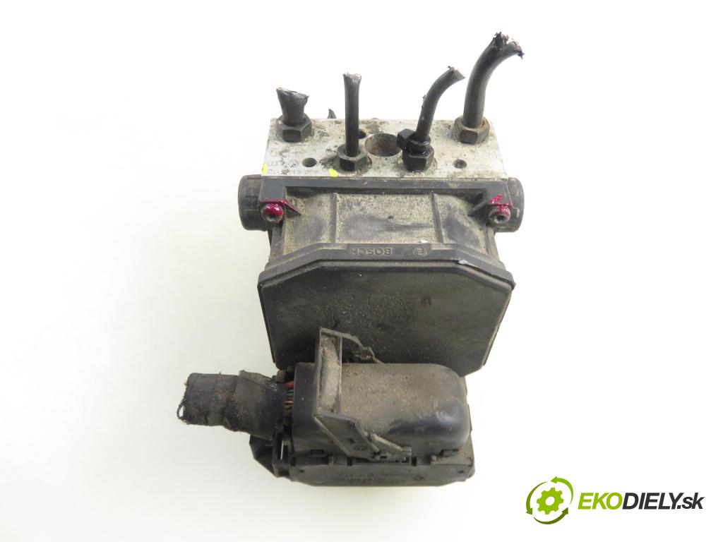 VW PASSAT B5.5 (3B3) SEDAN 2002 74,00 1.9 TDI PD 101 - AVB 1896,00 Pumpa ABS 0265950055 ; 4B0614517G (Pumpa ABS)