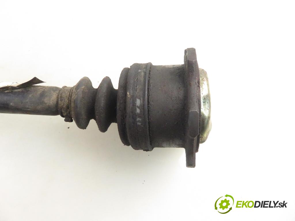 VW PASSAT B5.5 (3B3) SEDAN 2002 74,00 1.9 TDI PD 101 - AVB 1896,00 poloos LP