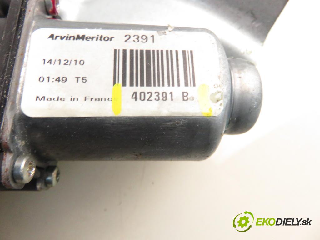 HYUNDAI ix35 (LM, EL, ELH) SUV 2011 135,00 2.0 CRDi 4WD 184 - D4HA 1995,00 mechanismus oken 402391B ; 824702Y310