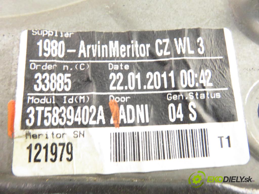 SKODA SUPERB II kombi (3T5) KOMBI 2011 77,00 1.6 TDI - CAYC 1598,00 mechanismus oken PTE 3T5839402A ; 8X0959795B