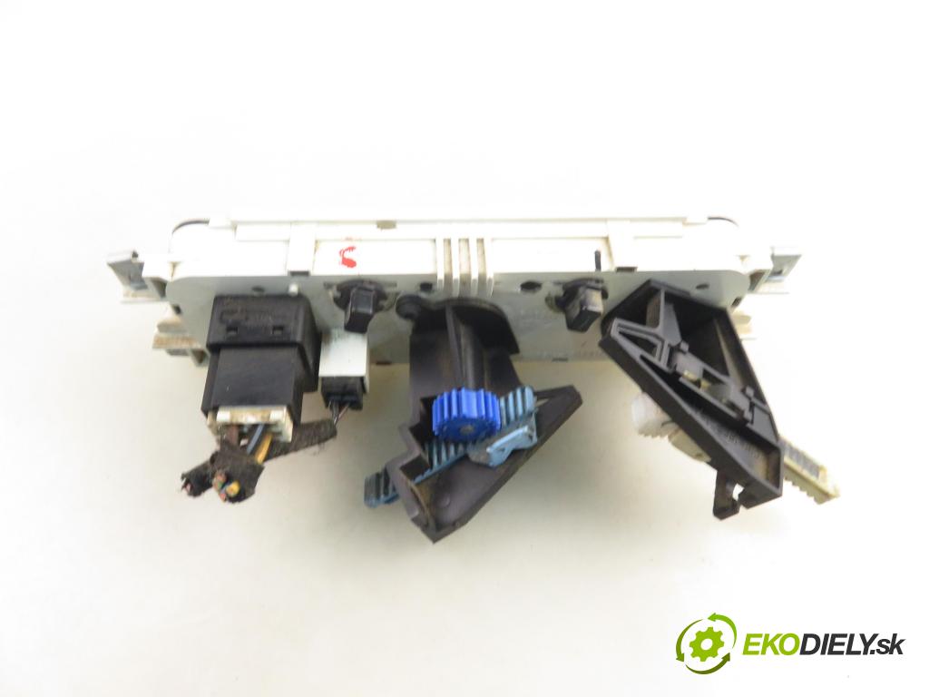 FORD TRANSIT Furgon (FA_ _) FURGON 2006 63,00 2.2 TDCi - P8FA 2198,00 Panel kúrenia KLIMATIZACE: YC1H18K391AD