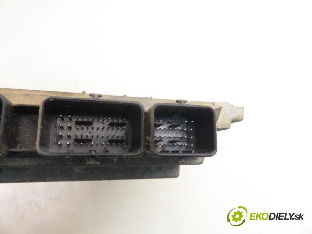 FORD TRANSIT Furgon (FA_ _) FURGON 2006 63,00 2.2 TDCi - P8FA 2198,00 Riadiaca jednotka Motor 6C1112A650AG