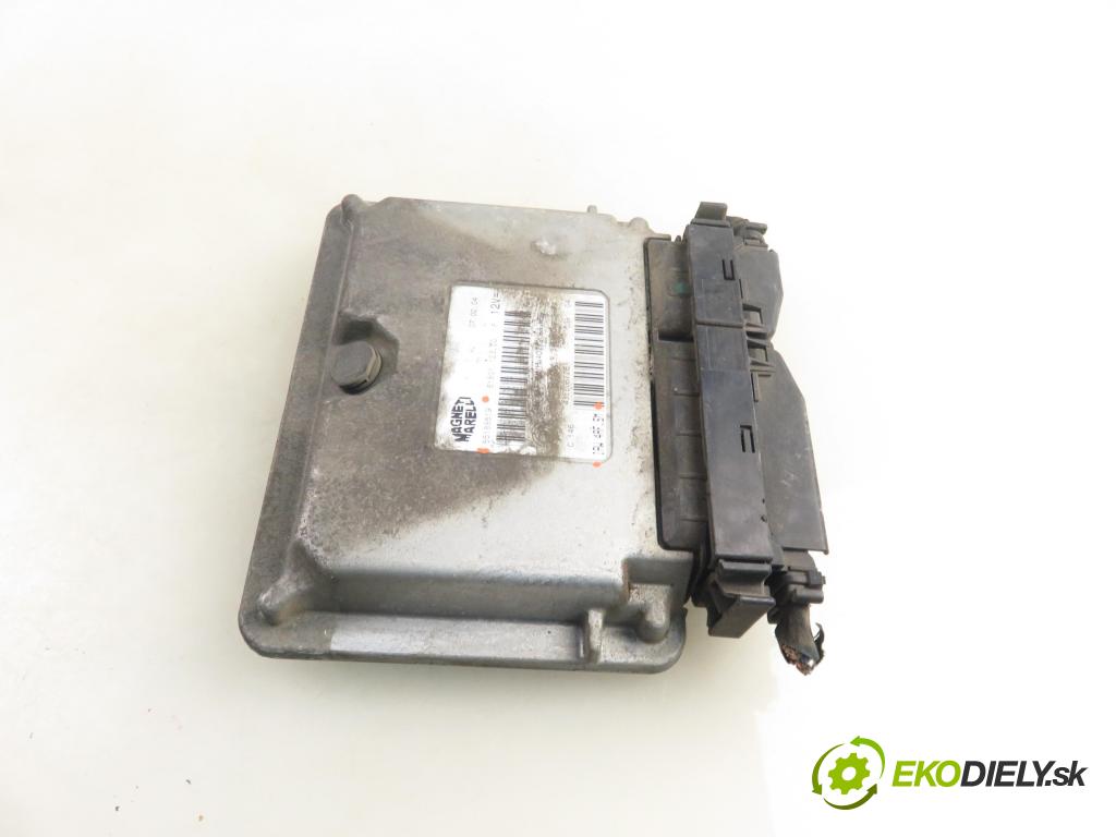 FIAT PANDA (169_) HB 2004 40,00 1.1 54 - 187 A1.000 1108,00 Riadiaca jednotka Motor IAW4AFSM ; 55188619