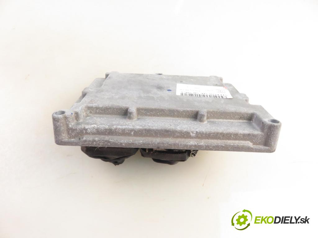 FORD FOCUS II (DA_, HCP) HB 2005 107,00 2.0 Flex 145 - SYDA 1999,00 Riadiaca jednotka Motor 5M5112A650SD