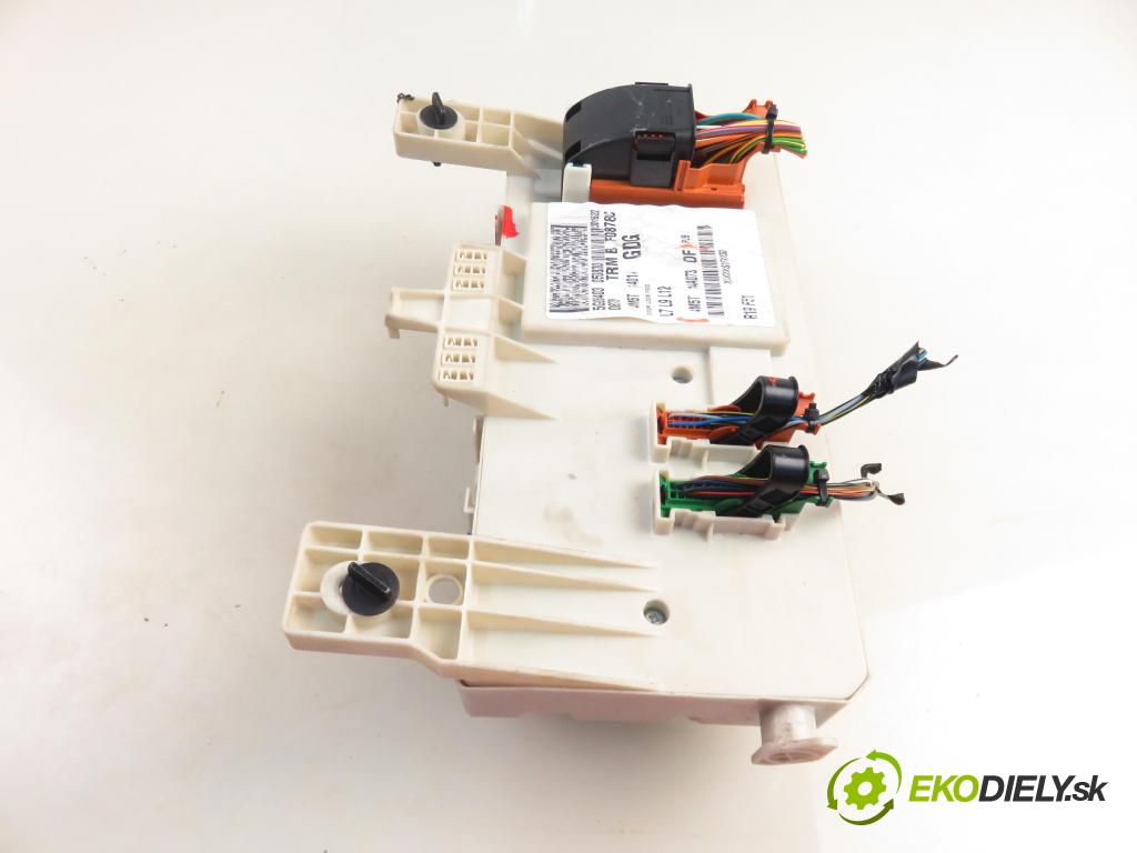 FORD FOCUS II (DA_, HCP) HB 2005 107,00 2.0 Flex 145 - SYDA 1999,00 MODUL BSI 4N5T14014GDG